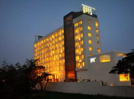 Keys Select by Lemon Tree Hotels, Kochi，位于科钦的酒店