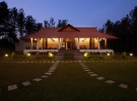 StayVista at Cedar - Strelitzia 2BHK with Breakfast and Jacuzzi