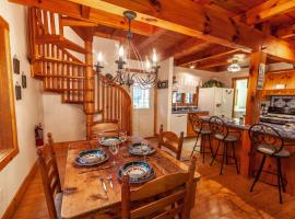 Waterfall Cottage，位于布恩的酒店