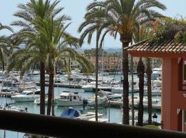 Apartamento Puerto Sotogrande Marina，位于索托格兰德的度假短租房