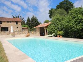 Artbarn，位于Champsac的酒店