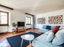 Lilia Apartment by Quokka 360 - large flat with panoramic view of Locarno，位于戈尔多拉的公寓