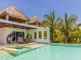 Gorgeous Beach House with incredible oceanview