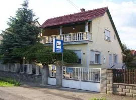 Lizi Apartman