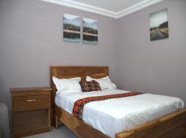 Faith and Grace Guest House，位于Lamin的酒店