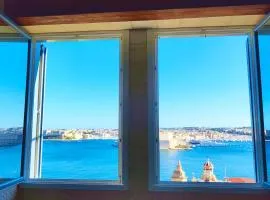 Port 531 Savynomad Harbour Residences Valletta wow Views