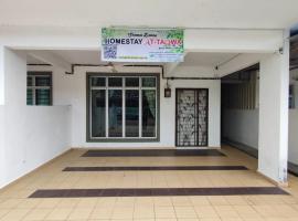 HOMESTAY AT-TAQWA BATU PAHAT，位于峇株巴辖的酒店