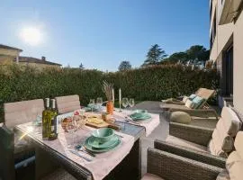 Spada brand new apartment with garden 3 min from beach!