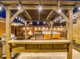 Modern Beach Bungalow, Firepit, Foosball, Hot tub, IN Dunes Natl Park