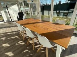 Bungalow zwischen Wald und Seen，位于Pretzien的酒店