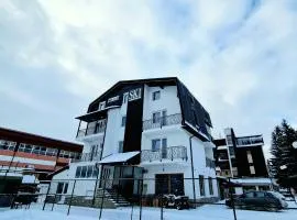 Apartments and Rooms Ski