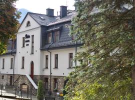 Hotel Patria Zakopane Centrum，位于扎科帕内的酒店