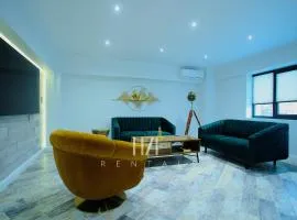 Golden Panoramic Apartment Self Check-In