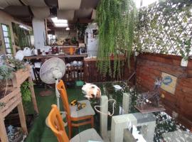 717 Pizarro guesthouse，位于特鲁希略Trujillo City Cathedral附近的酒店