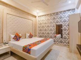 FabHotel Triveni，位于Jahāngīrābād的酒店