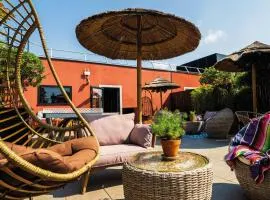 巴黎普赛MOB酒店