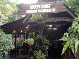 Jembrana Bali Homestay，位于Pengambengan的酒店