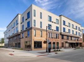 Courtyard by Marriott Owatonna Downtown，位于Owatonna的酒店