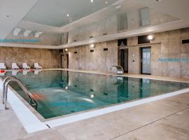 Apartament Turkusowy - basen, sauna, grota śnieżna，位于济夫努夫的无障碍酒店