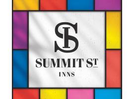 Summit Street Inns，位于温斯顿·塞勒姆LJVM体育馆附近的酒店
