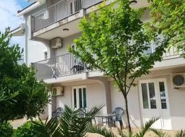 Apartments Macaso