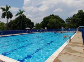 Hotel Campestre CENVATURS，位于里考尔特的酒店