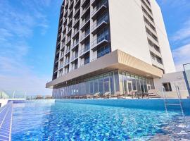 HOTEL AlaCOOJU OKINAWA，位于浦添的酒店