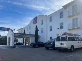 Motel 6 Dallas TX Downtown