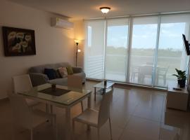 Playa Blanca Apartamentos，位于里奥阿托的酒店