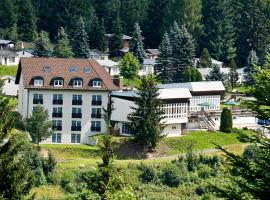 Waldhotel Feldbachtal，位于伦韦格地区诺伊豪斯的酒店