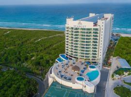 Seadust Cancun Family Resort - All Inclusive，位于坎昆的酒店