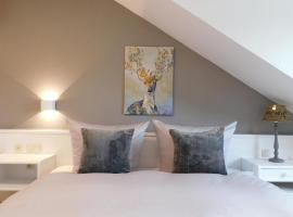 Lake Side - Hotel & Restaurant am Mirower See，位于米罗的酒店