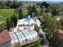 camping Le moulin，位于Patornay的酒店