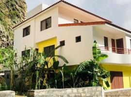 Residencial Lela d'Fermina，位于Pombas的度假短租房