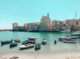 Giovinazzo Suite Pavone Griffi，位于焦维纳佐的旅馆