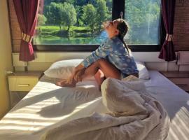 Rooms and Apartments Neron Bihać，位于Lohovo的酒店