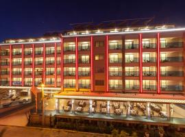Aurasia Deluxe Hotel，位于马尔马里斯的浪漫度假酒店