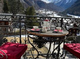 Heida, studio ensoleillé au village avec magnifique vue sur la Dent-Blanche，位于埃沃莱讷的度假短租房