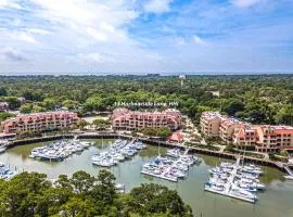 7135 Harbourside II In the heart of dining and shopping Harbour View Sleeps 4 Shelter Cove