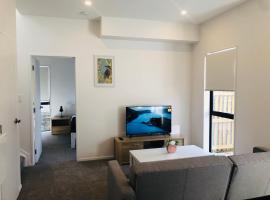 Cozy Brand New Townhouse 24，位于奥克兰的酒店