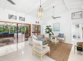Belle Escapes Tropical Haven Holiday Home Palm Cove