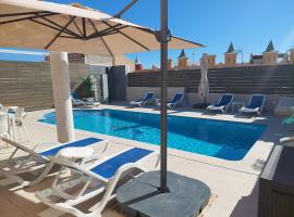 Villa Perla - Puerto de Mazarron，位于马萨龙港的酒店