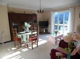 Charmant F2 à Amélie-les-Bains avec terrasse, parking et Wi-Fi, proche thermes et centre-ville - FR-1-703-116