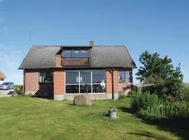 Nice Home In Simrishamn With Kitchen