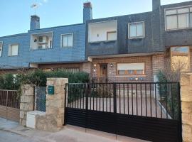 La Casita de Cabanillas. Cabanillas de la Sierra.，位于Cabanillas de la Sierra的酒店