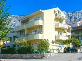 Apartments by the sea Tucepi, Makarska - 19857