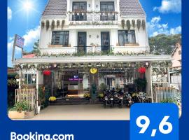DALAT STREAM HOTEL-Khách sạn đẹp Đà Lạt，位于大叻Cam Ly Waterfalls附近的酒店
