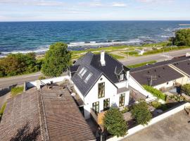 Stunning Home In Allinge With Wifi，位于阿灵厄的酒店