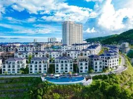 D'Lioro Hotel & Resort