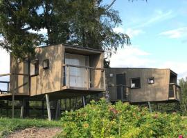 Mornamaa puumaja Pesä 1，位于Morna的酒店